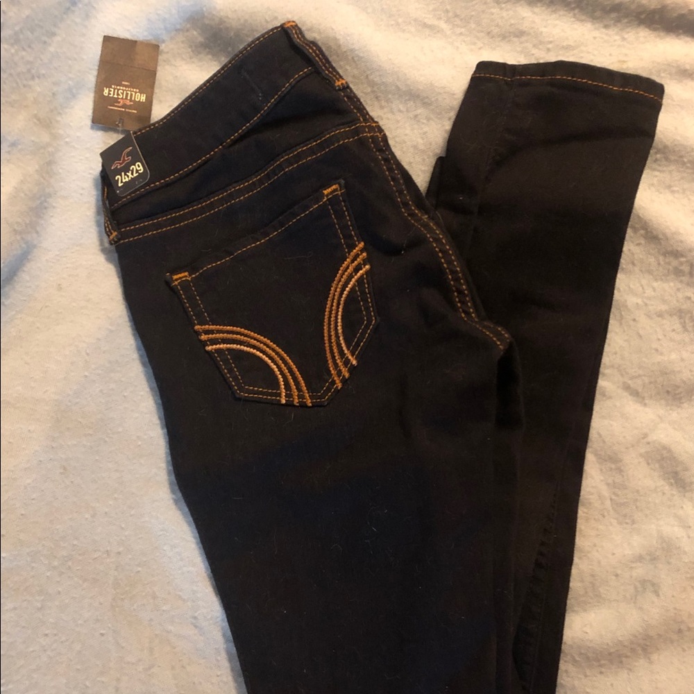 Hollister Teen/Women’s Size 0 Skinny Jeans.  NWT